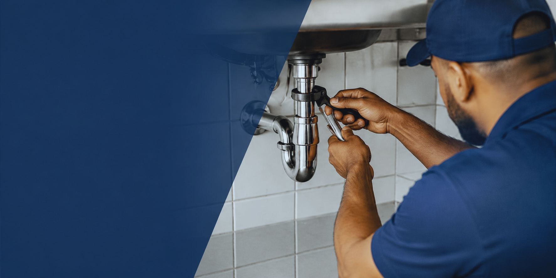 Leecom Handyman technician at work